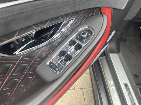 Used 2022 Bentley Continental GT Speed image 12
