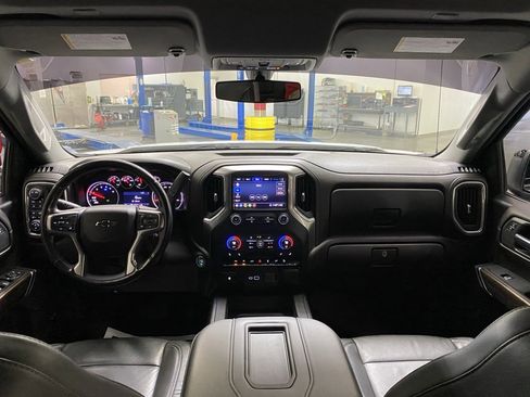 Used 2020 Chevrolet Silverado 1500 RST image 32