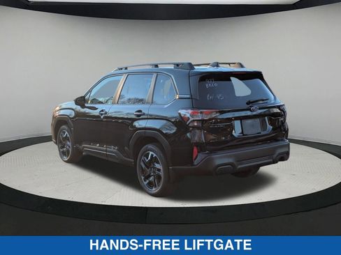 Certified 2025 Subaru Forester Premium image 5