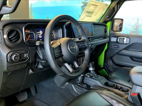 New 2025 Jeep Wrangler Unlimited Rubicon 392 image 8