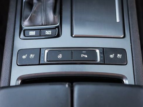 Used 2017 Genesis G80 3.8 w/ Option Group 02 AWD/4WD image 31