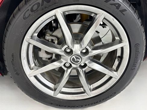 Used 2020 MAZDA MX-5 Miata RF Grand Touring RWD image 27