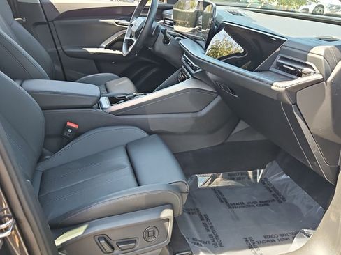Used 2025 Audi Q5 Premium Plus w/ Premium Plus AWD/4WD image 28