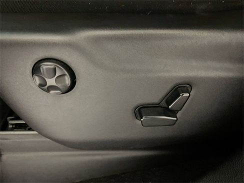 Used 2020 Dodge Durango R/T w/ Blacktop Package image 25