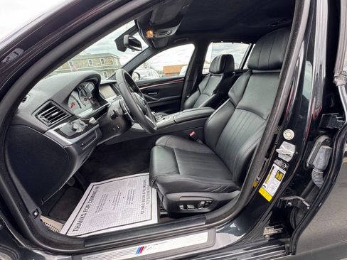 Used 2014 BMW M5 image 16