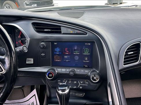 Used 2017 Chevrolet Corvette Stingray Coupe w/ 1LT image 9