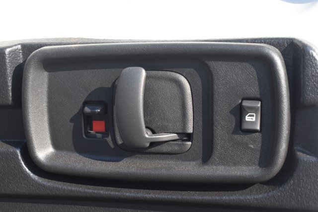 Used 2025 Chevrolet Express 2500 Extended RWD image 17