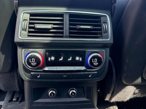 Used 2018 Audi Q7 3.0T Prestige image 15