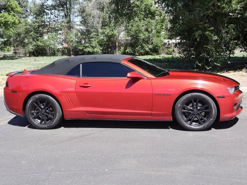 Used 2014 Chevrolet Camaro LT RWD image 3