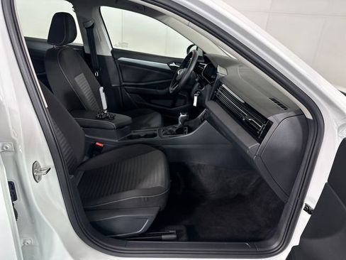 Used 2025 Volkswagen Jetta S image 28