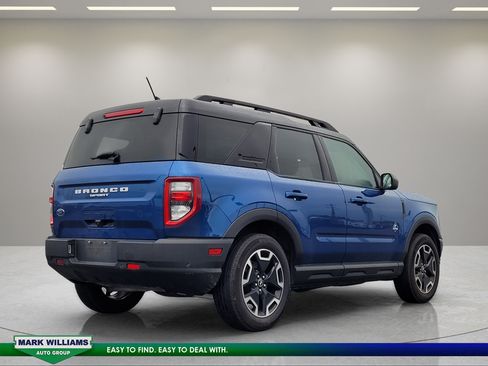 Used 2024 Ford Bronco Sport Outer Banks w/ Tech Package AWD/4WD image 4