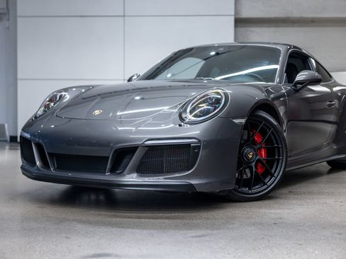 Used 2018 Porsche 911 Carrera GTS RWD image 21