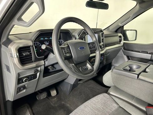 Used 2022 Ford F150 XLT w/ Trailer Tow Package image 15