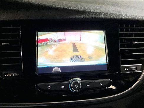 Used 2022 Buick Encore Preferred w/ Safety Package image 23