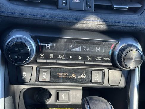 Certified 2020 Toyota RAV4 XSE image 13