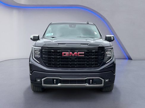 Used 2024 GMC Sierra 1500 Denali AWD/4WD image 9