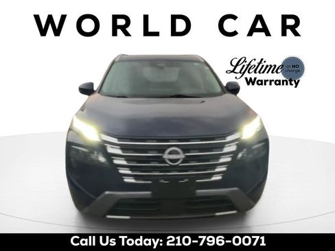 Used 2024 Nissan Rogue SL w/ SL Premium Package FWD image 14