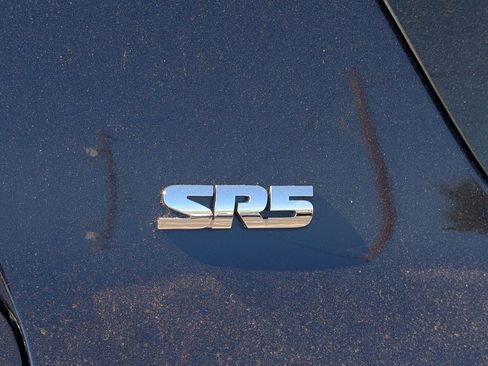 Used 2020 Toyota 4Runner SR5 RWD image 10