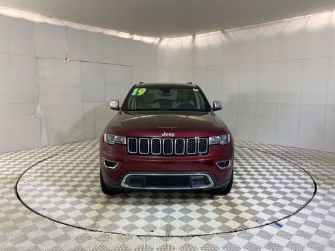 Used 2019 Jeep Grand Cherokee Limited AWD/4WD image 7