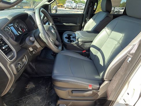 New 2026 RAM 5500 Tradesman w/ Chrome Appearance Group AWD/4WD image 17