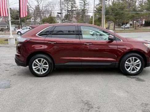 Used 2016 Ford Edge Titanium w/ Technology Package image 4