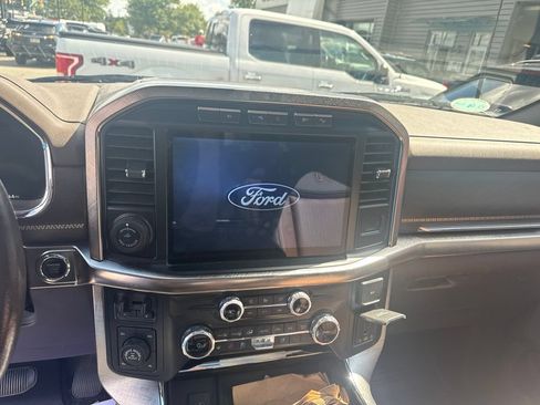 Used 2022 Ford F150 King Ranch w/ Equipment Group 601A High AWD/4WD image 17