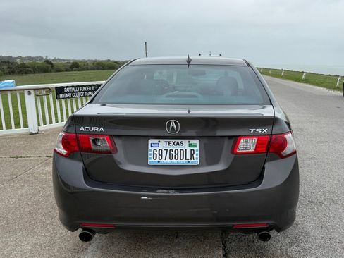 Used 2010 Acura TSX Sedan image 6
