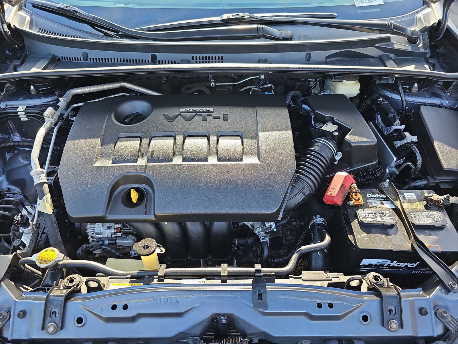 Used 2015 Toyota Corolla L FWD image 33