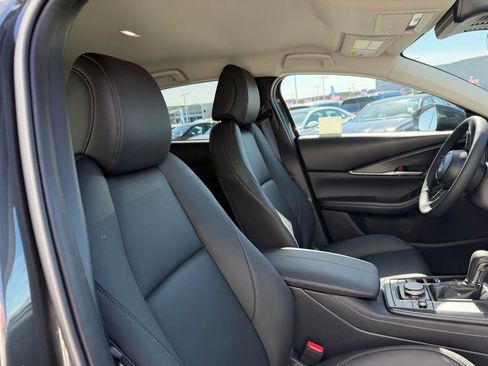 New 2026 MAZDA CX-30 AWD 2.5 S w/ Select Sport Pkg image 22