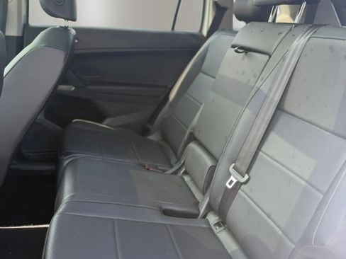 Used 2019 Volkswagen Tiguan SE w/ Panoramic Sunroof Package AWD/4WD image 18