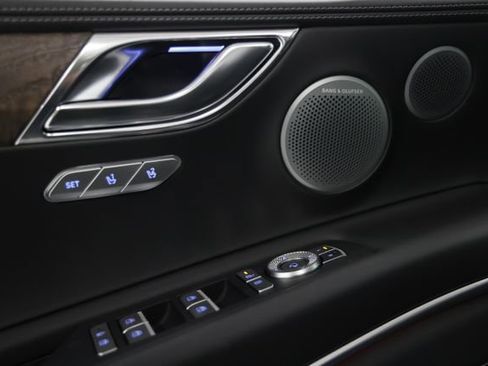 New 2026 Genesis GV80 2.5T Advanced image 21