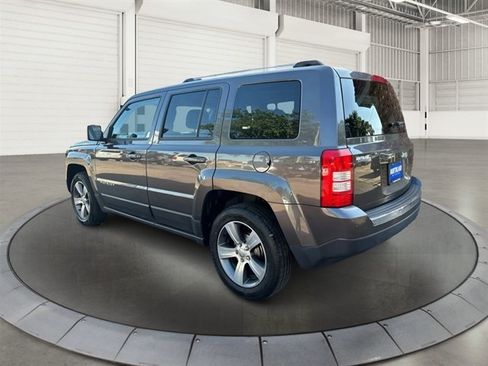 Used 2017 Jeep Patriot High Altitude FWD image 2