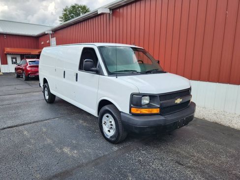 Used 2015 Chevrolet Express 2500 Extended RWD image 9