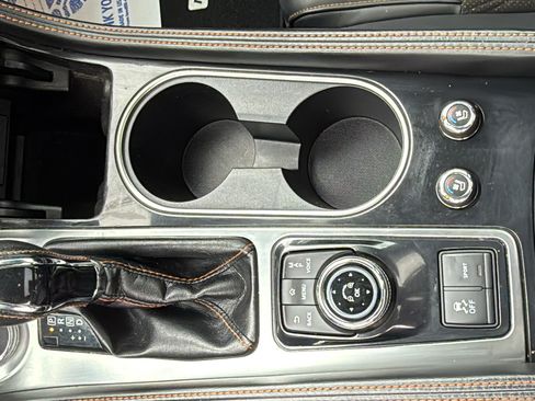 Used 2019 Nissan Maxima SR w/ Premium Package FWD image 18