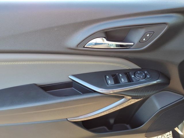 New 2026 Chevrolet Trax ACTIV w/ Driver Confidence Package FWD image 8