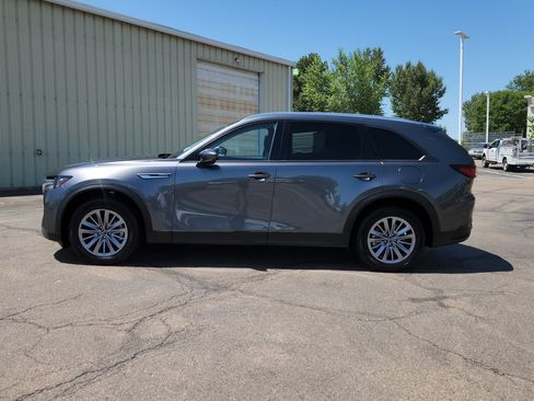 Used 2024 MAZDA CX-90 Plug-In Hybrid w/ Preferred AWD/4WD image 4