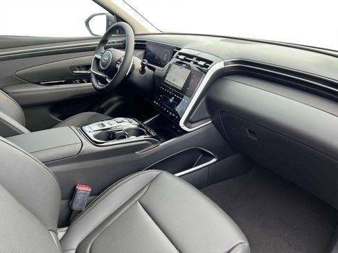 Used 2024 Hyundai Tucson Limited image 15