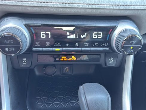 Used 2024 Toyota RAV4 XLE image 23