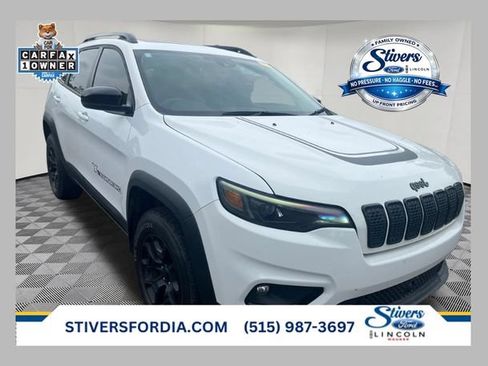 Used 2022 Jeep Cherokee Latitude w/ Sun & Sound Group AWD/4WD image 1