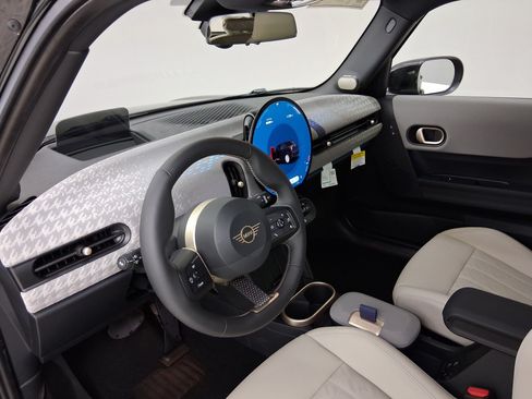 New 2026 MINI Cooper S FWD image 4
