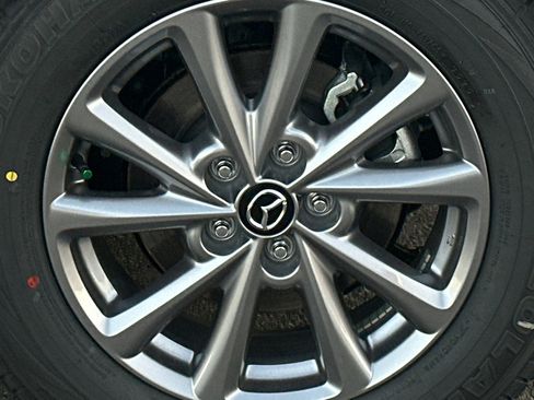 New 2025 MAZDA CX-5 AWD 2.5 S w/ Select Package image 4