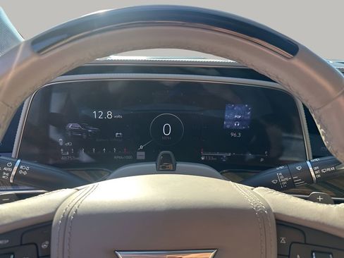 Certified 2022 Cadillac Escalade Sport Platinum image 37