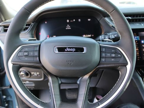 New 2026 Jeep Grand Cherokee L Limited AWD/4WD image 31