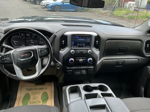 Used 2021 GMC Sierra 1500 Elevation AWD/4WD image 11