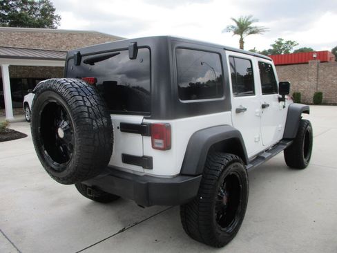 Used 2016 Jeep Wrangler Unlimited Sport w/ Quick Order Package 24S AWD/4WD image 24
