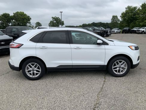 Used 2024 Ford Edge SEL AWD/4WD image 14