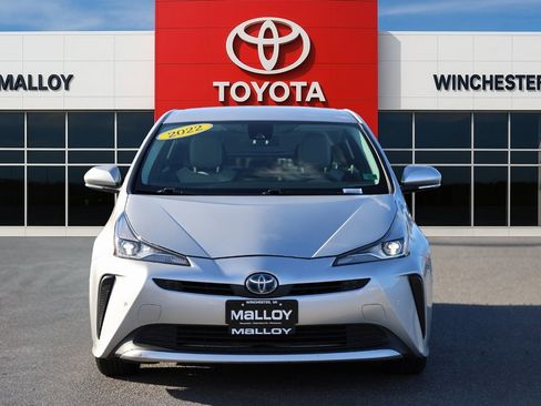 Certified 2022 Toyota Prius LE image 2