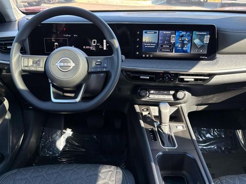 New 2026 Nissan Kicks SV w/ SV Premium Package image 8