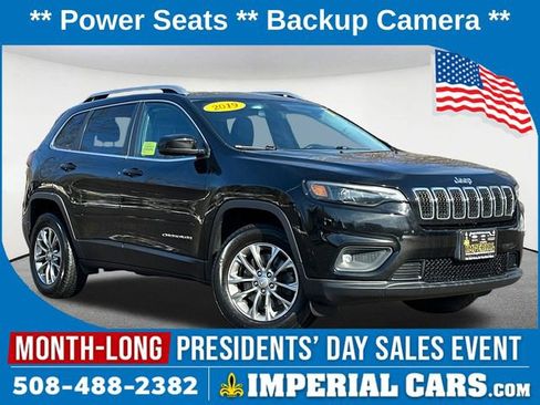 Used 2019 Jeep Cherokee Latitude Plus image 1