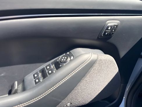 Used 2024 Ford Mustang Mach-E Premium RWD image 18